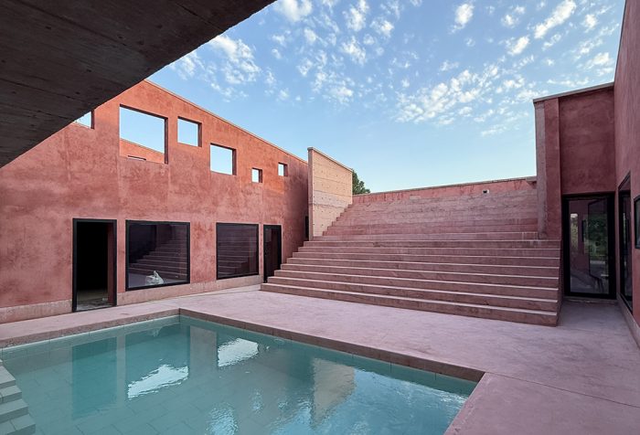 red-house-gezim-pacarizi