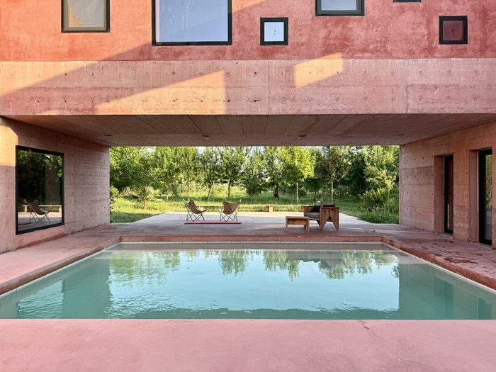 red-house-gezim-pacarizi