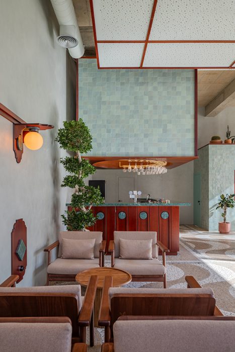 Figaro Resto-Bar -Klaudio Curmaku